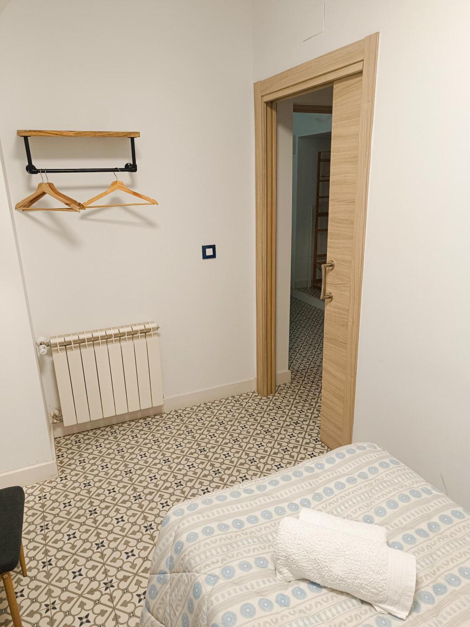 Al-Qazeres Suites Caceres Exterior photo